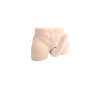 Modelo Anillo de acero BDSM