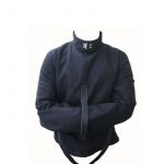 camisa de fuerza strict leather anterior.