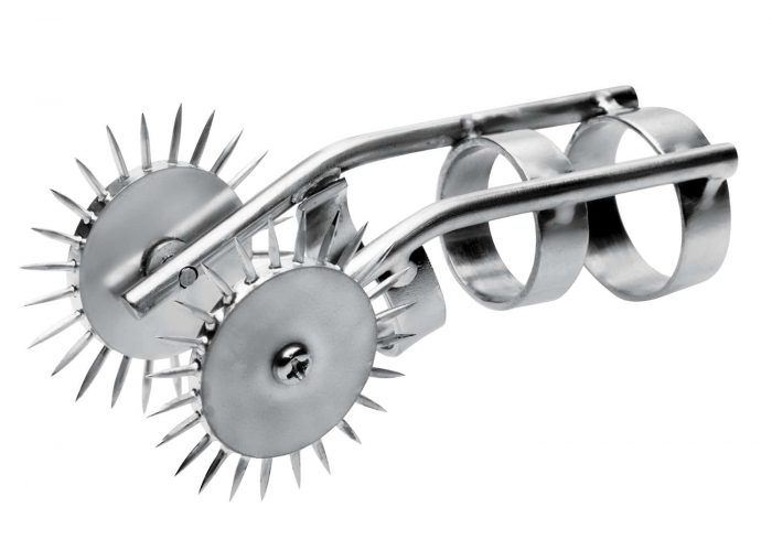 AE793-Master-Series-Spikes-Double-Finger-Pinwheel-F2
