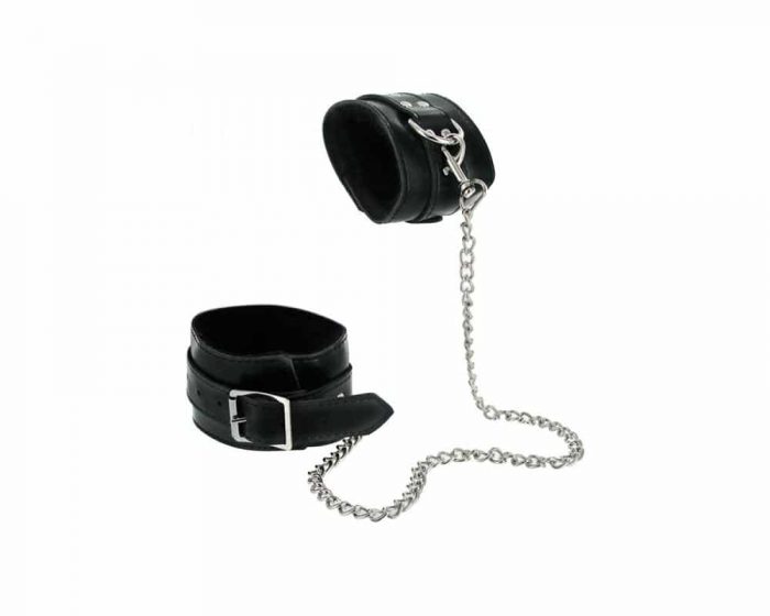AC406-Strict-7-Piece-Bondage-Adventure-Kit-Fg2