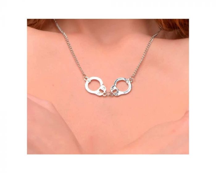 AG218-Master-SeriesCuff-Her-Handcuff-Necklace-Fg3