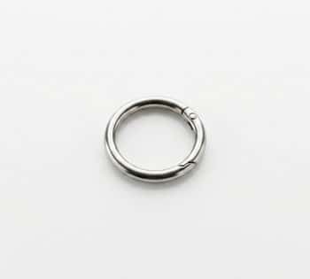 Elegante argolla mosquetón BDSM de 32.5mm